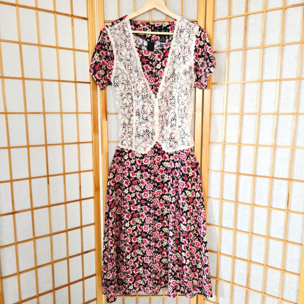 Vintage 90s Jamie Brooke Floral Lace Overlay Dress (M)